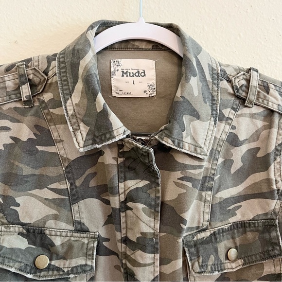 Mudd Camo Trucker Jacket Cotton Zipper Button Size L - Picture 4 of 10